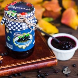 Jam currant wholesale directly from manufacturer of Vkusnoe. Push!